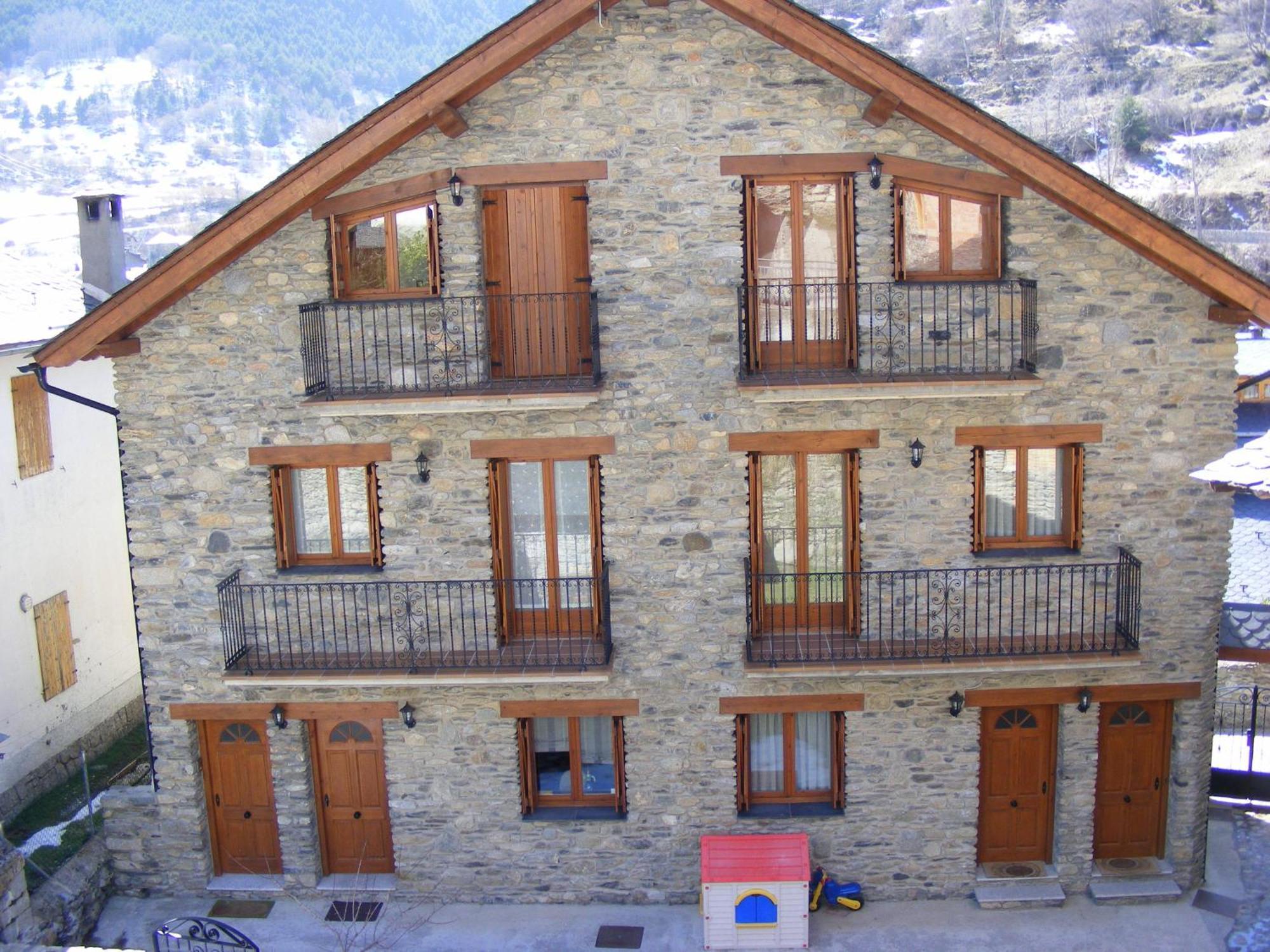 Apartaments L'Arrel Espot Luaran gambar